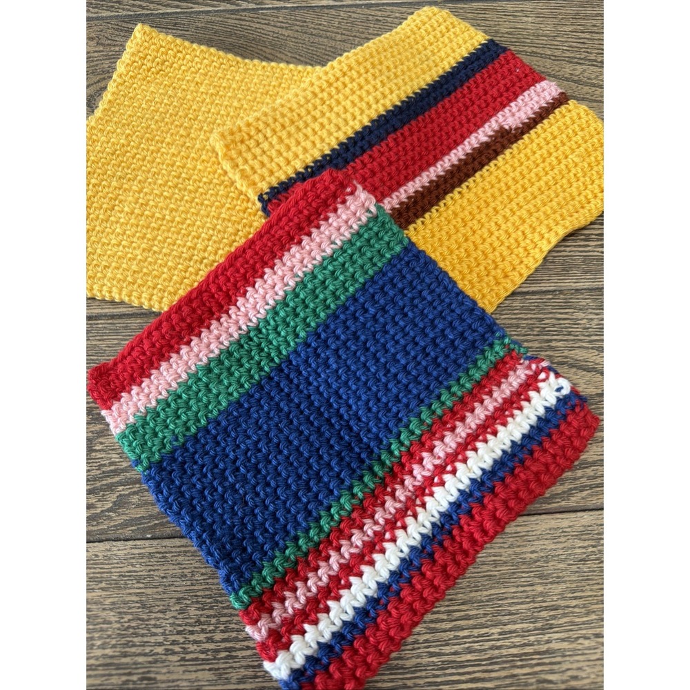 VTG Knit Handmade Pot Holders Set Of 3 Multicolored